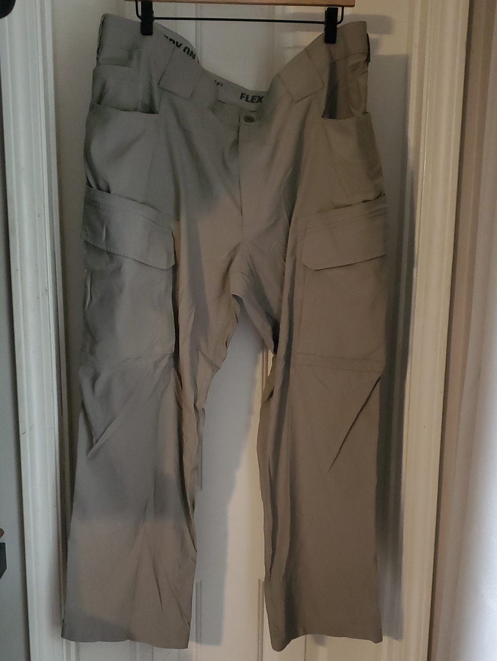 Duluth Trading Co Light Khaki Cargo Pants